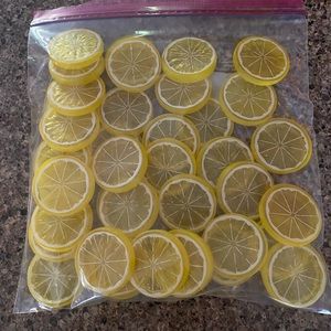 Plastic lemon slices